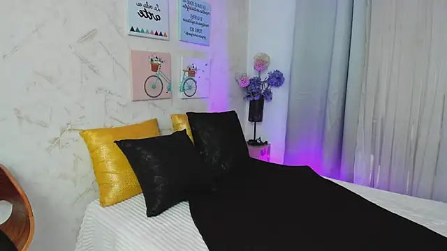 sophie-carter online show from September 30, 8:03 pm