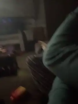 Snapshot of Stillhard8925 chatting on October 6, 6:00 am Stillhard8925 online show from October 6, 6:00 am