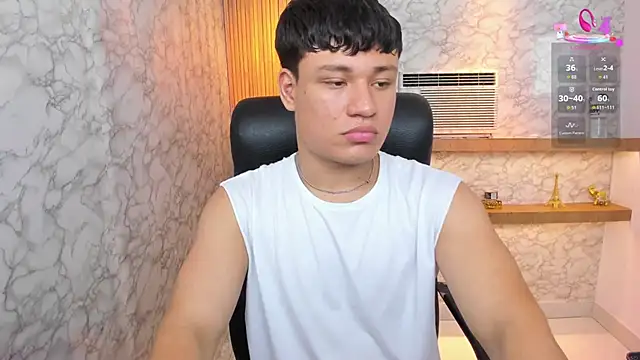 AndrewPeach  online show from September 23, 8:12 pm