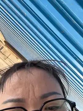 aa520uv online show from November 14, 4:33 am