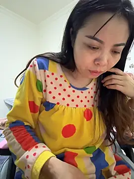 aa520uv online show from November 18, 1:44 am