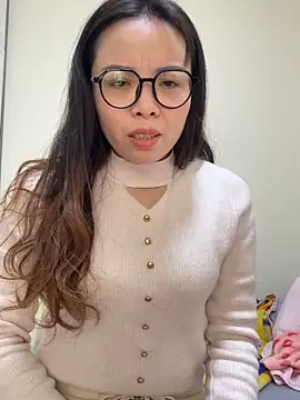 aa520uv online show from November 21, 6:12 am