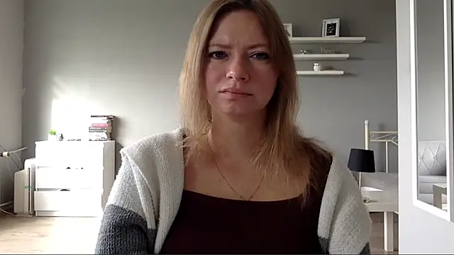 Snapshot of MillieShow chatting on September 15, 7:08 am MillieShow online show from September 15, 7:08 am