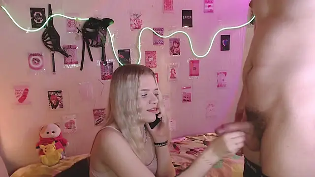 Snapshot of Your_Horny_Friends chatting on October 11, 12:26 pm Your Horny Friends online show from October 11, 12:26 pm