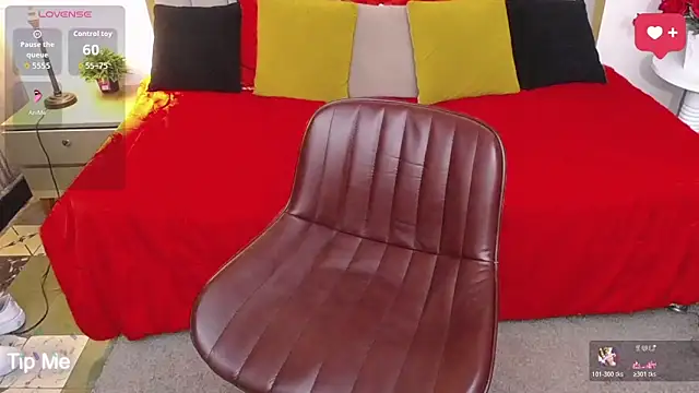 ailyn maury online show from March 29, 1:44 pm