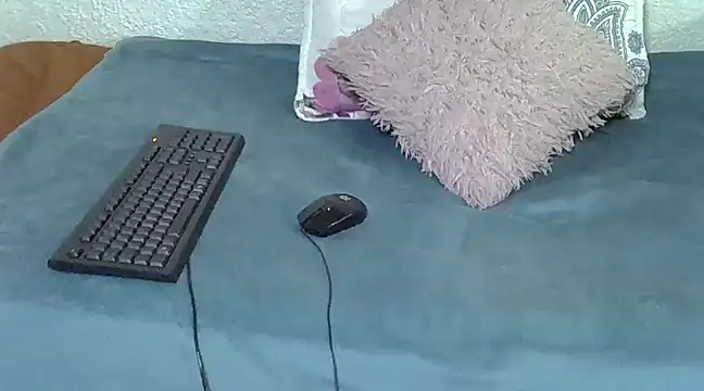 Snapshot of Hotytoty26 chatting on March 16, 10:00 am Hotytoty26 online show from March 16, 10:00 am