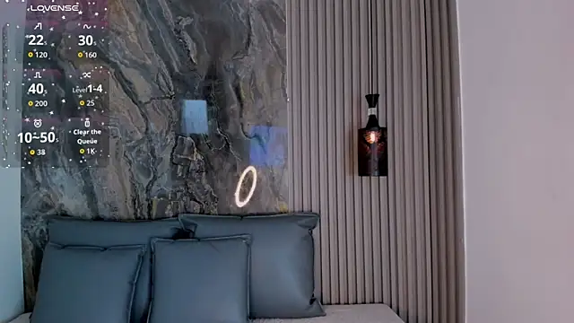 Snapshot of MiaScott5 chatting on September 14, 3:38 am MiaScott5 online show from September 14, 3:38 am