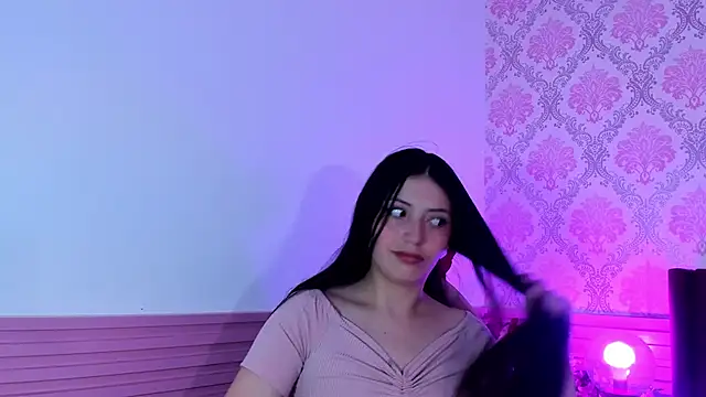 Snapshot of JocelynCollins chatting on March 20, 8:53 am JocelynCollins online show from March 20, 8:53 am