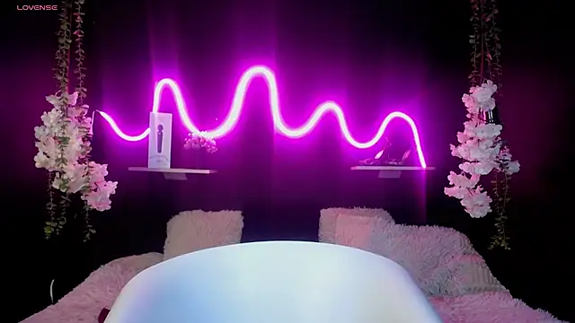 Hairydoll  online show from March 15, 1:52 am