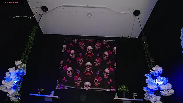 Hairydoll  online show from October 24, 9:22 pm