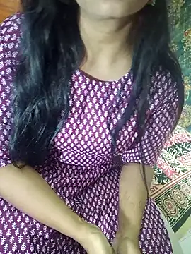 Snapshot of Shalini_telugu09 chatting on November 23, 4:12 am Shalini telugu09 online show from November 23, 4:12 am