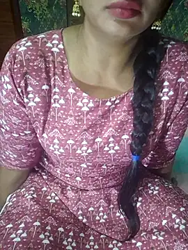 Snapshot of Shalini_telugu09 chatting on December 18, 12:00 pm Shalini telugu09 online show from December 18, 12:00 pm