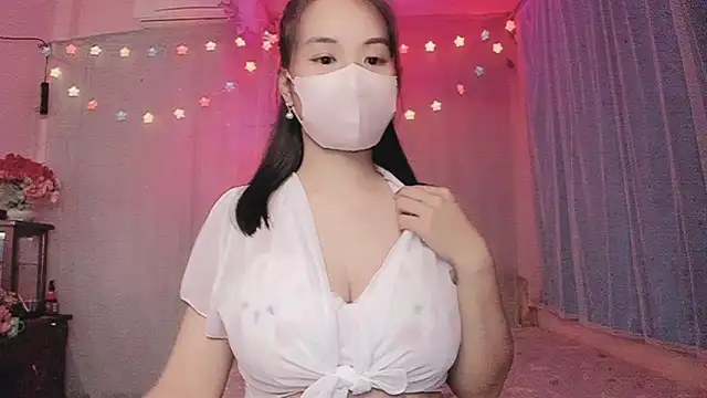 Snapshot of SanaAnika chatting on November 12, 1:33 pm SanaAnika online show from November 12, 1:33 pm