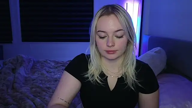 Snapshot of margot_robbie7 chatting on November 26, 11:50 pm margot robbie7 online show from November 26, 11:50 pm