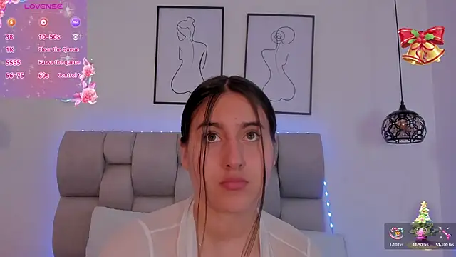 Snapshot of Hanna_Evans__ chatting on December 3, 2:26 pm Hanna Evans online show from December 3, 2:26 pm