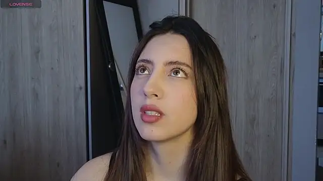 Rebbecawhite meow online show from November 21, 12:37 pm