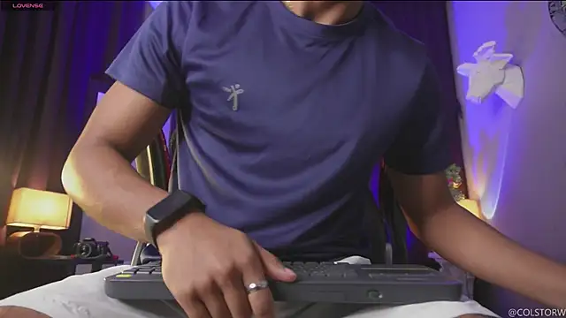 Colstorw  online show from January 13, 9:58 am