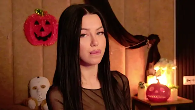 Leya Foxhall online show from October 28, 10:41 am