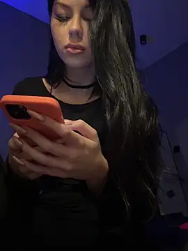 Leya Foxhall online show from November 26, 12:11 am