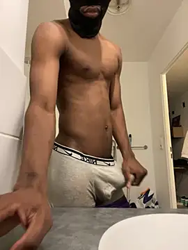 Renoirmonter online show from February 13, 2:24 pm