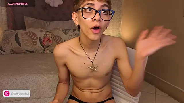 Snapshot of Matty_Sparkk chatting on October 9, 1:31 pm Matty Sparkk online show from October 9, 1:31 pm
