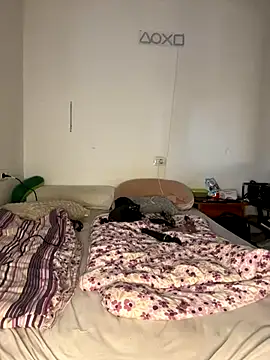 Snapshot of DarkVelvet chatting on November 5, 4:29 pm DarkVelvet online show from November 5, 4:29 pm