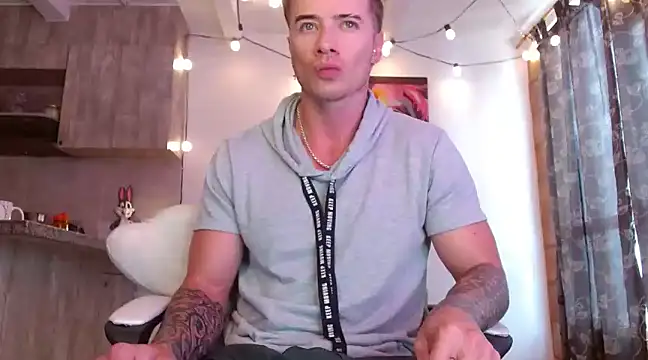 Ryannblue07 online show from March 16, 6:55 pm