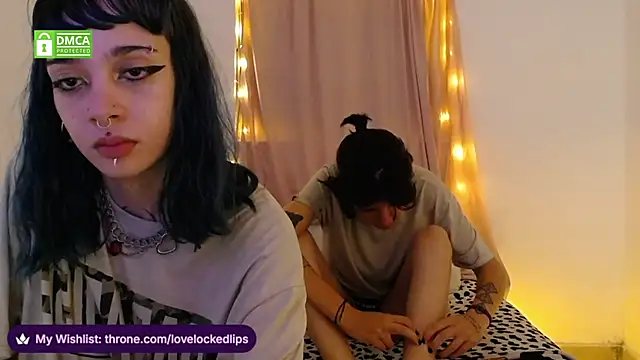 lovelockedlips online show from February 16, 5:25 am