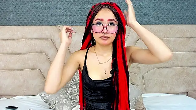 alice foxred online show from March 22, 12:46 pm