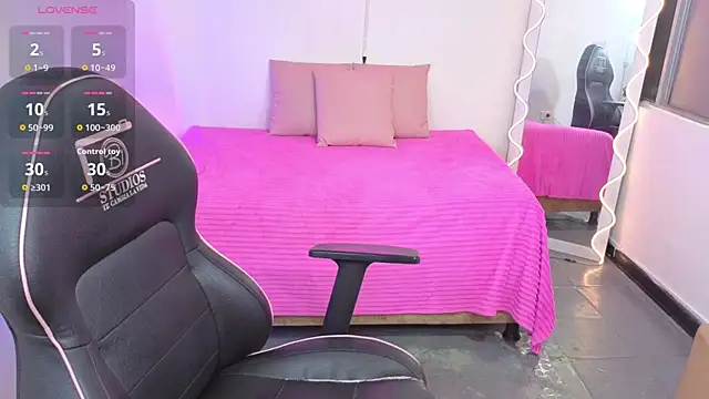 Malory tay1 online show from September 17, 7:04 pm