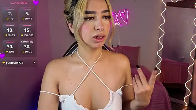 Malory tay1 online show from October 28, 7:27 pm