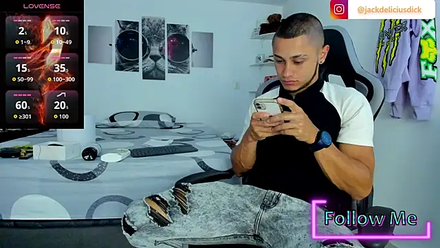 Snapshot of jackdeliciusdick chatting on November 9, 7:56 pm jackdeliciusdick online show from November 9, 7:56 pm