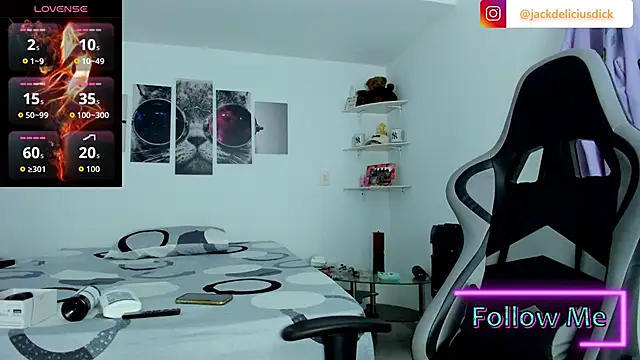 Snapshot of jackdeliciusdick chatting on November 13, 9:19 am jackdeliciusdick online show from November 13, 9:19 am