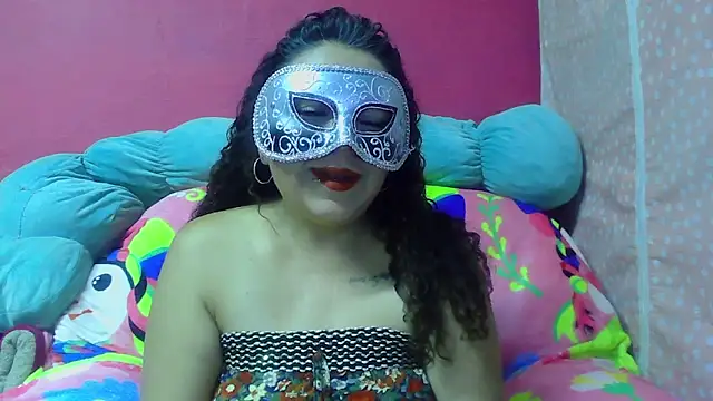 Snapshot of Pequitas_sexi chatting on October 9, 5:05 am Pequitas sexi online show from October 9, 5:05 am