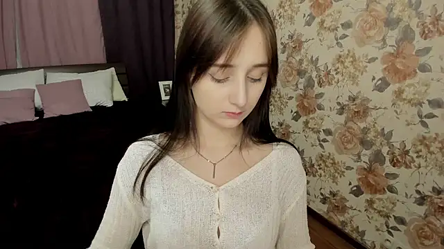 JulietMonli online show from October 18, 7:03 pm