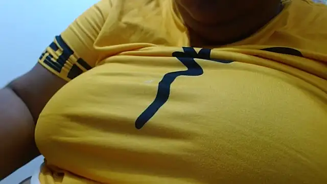 Lanegracalientexx online show from March 1, 12:40 pm