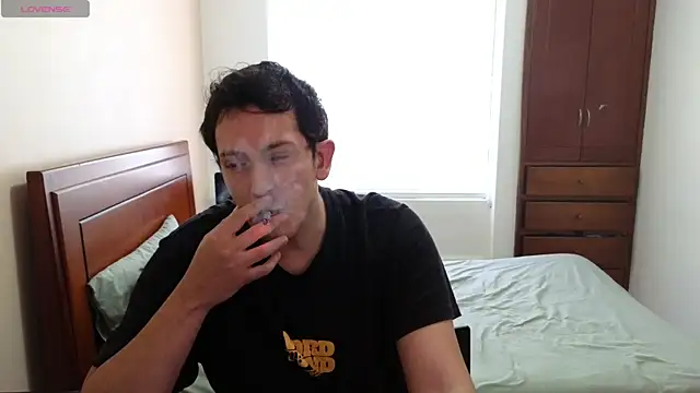 Snapshot of hardaftercum chatting on October 12, 3:22 pm hardaftercum online show from October 12, 3:22 pm