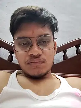 Snapshot of arun1144 chatting on March 18, 6:37 pm arun1144 online show from March 18, 6:37 pm