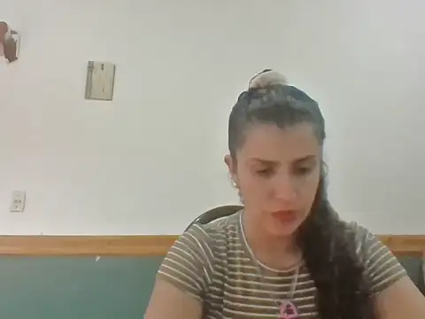 Charlotte0000 online show from October 2, 2:02 pm
