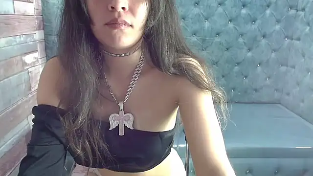 Lizeth Garcia online show from October 9, 12:25 pm