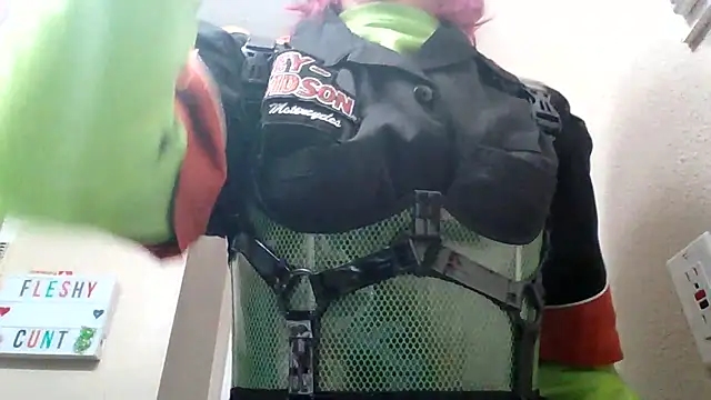 Harley cams online show from March 16, 6:23 pm