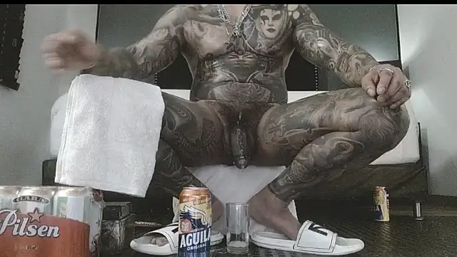 Snapshot of danilog515 chatting on November 20, 10:31 pm danilog515 online show from November 20, 10:31 pm