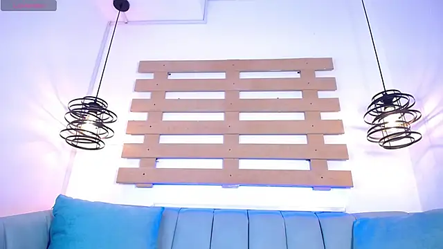 Andy Leex online show from October 15, 8:20 pm