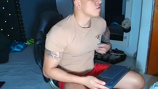 Snapshot of ethan_dalton_ chatting on September 12, 3:17 am ethan dalton online show from September 12, 3:17 am