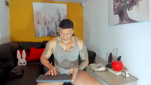 Snapshot of ethan_dalton_ chatting on October 28, 3:21 am ethan dalton online show from October 28, 3:21 am