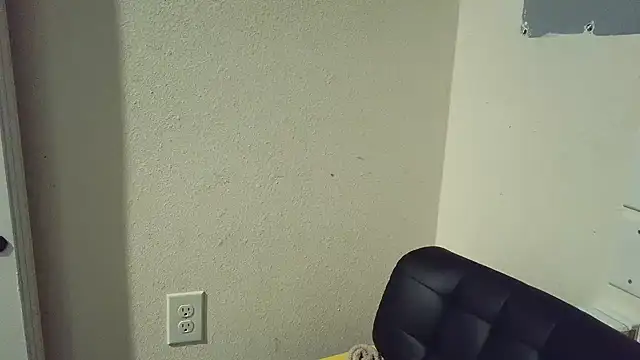 shurthingx online show from April 13, 5:35 am