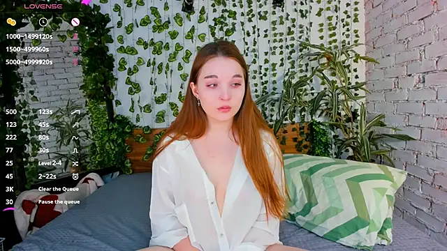 ConstanceHelms online show from March 21, 6:05 am