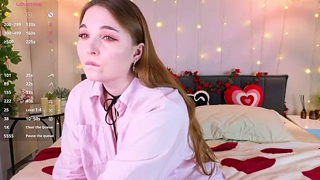 ConstanceHelms online show from February 25, 5:06 am