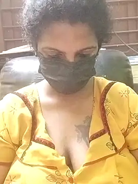 poojaa-rani online show from March 6, 6:15 pm