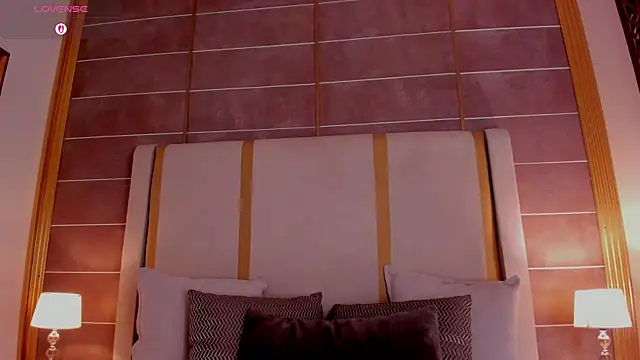 laurencarter1 online show from April 10, 11:09 pm